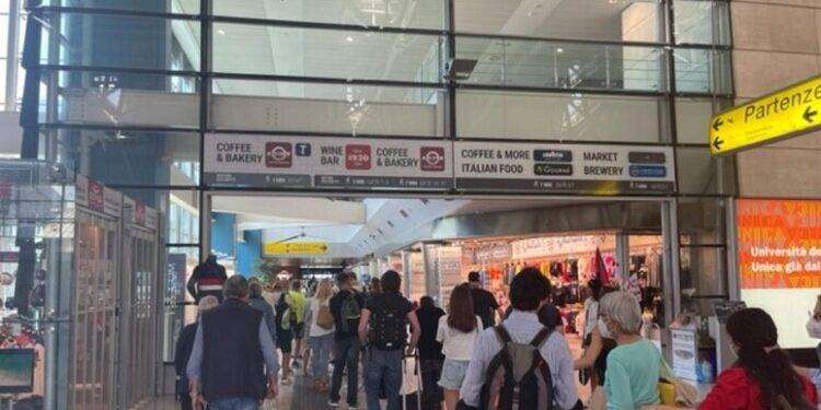 Siriano con carta d’identità falsa fermato a in aeroporto Elmas