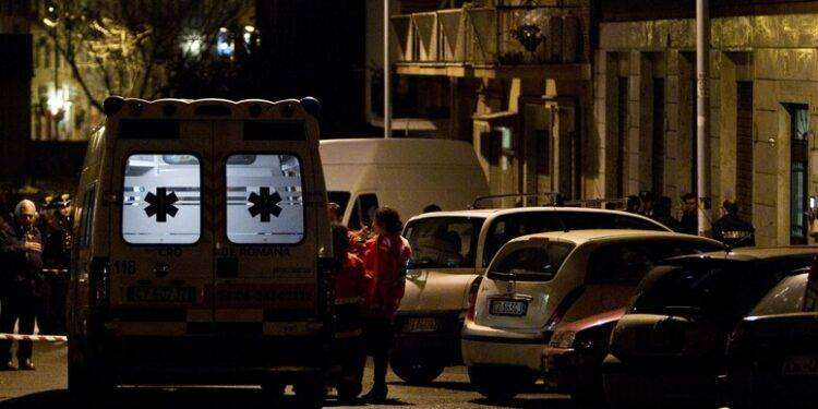 Trovato in strada con trauma alla testa, muore a 18 mesi