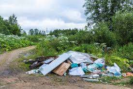 Video denuncia dal Sulcis: discarica sulla S.P. 83, le immagini