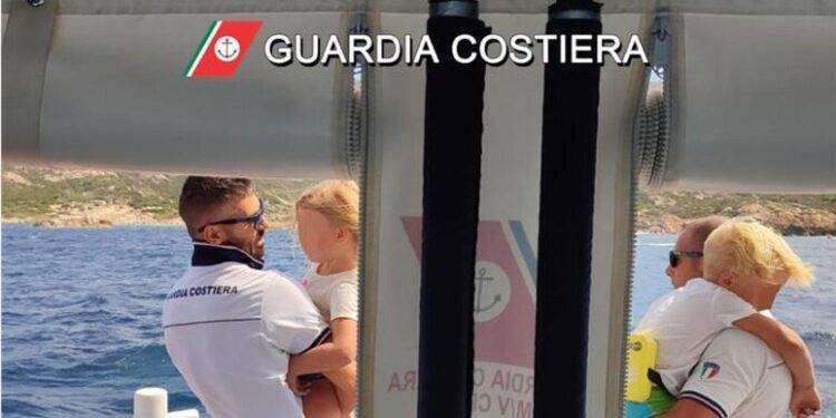 Due barche in difficoltà a La Maddalena, 12 persone soccorse