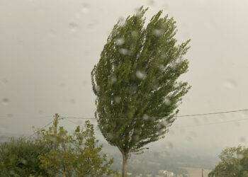 Temporali e fori venti sulla Sardegna: fine settimana di maltempo sull’isola