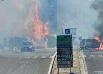 Incendi, Sicilia sotto l’assalto delle fiamme