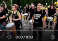 “No ai combustibili fossili”, migliaia di attivisti per il clima manifestano a Madrid