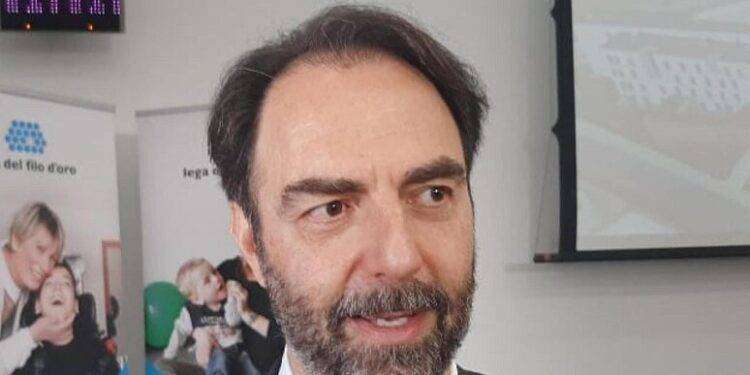 Premio enoletterario Vermentino a Olbia con Neri Marcorè