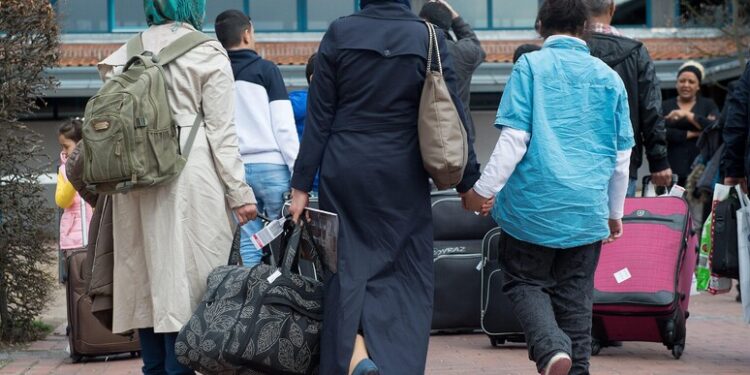 Migranti, aumentano in Europa le richieste d’asilo, +28% rispetto al 2022