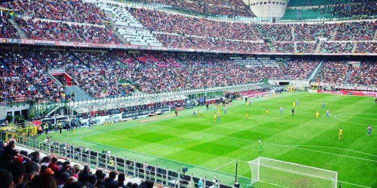 Cagliari-Milan, è polemica, i tifosi milanisti denunciano: “Pochi posti, non potremmo venire a Cagliari”