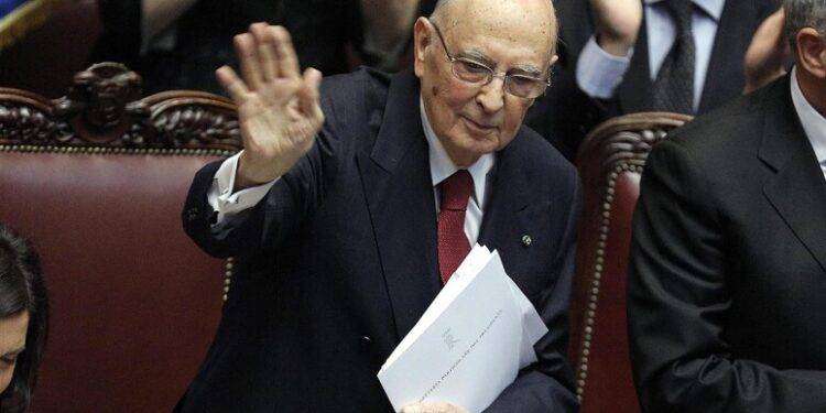 Addio a Giorgio Napolitano, dal Pci al Colle. Il primo presidente eletto due volte