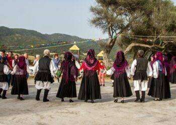 Emigrazione, al via l’avviso per il rafforzamento e la valorizzazione dell’identità e della conoscenza della cultura sarda