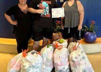 Cannibal Corpse: George “Corpsegrinder” Fisher dona peluche a un ospedale pediatrico