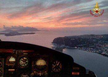 Ischia, velivolo disperso in mare: ricerche in corso