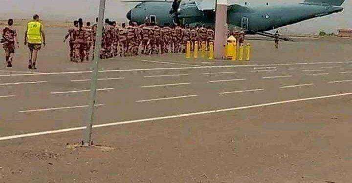 La Francia inizia il ritiro delle truppe dal Niger