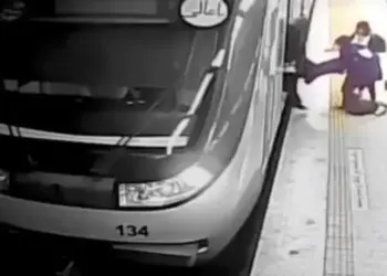 Morta Armita Geravand, nessun aggressione per la giovane: ennesima fake news contro l’Iran