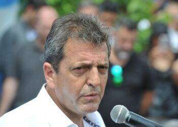 Argentina: Massa avanti, sarà ballottaggio con Milei