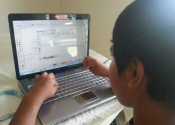 Pediatri, fino a 9 anni niente Internet e favorire le relazioni