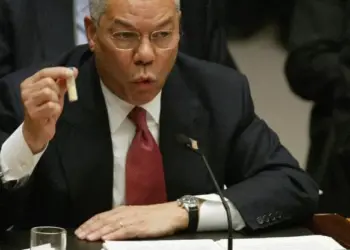 L’Occidente esporta democrazia con balle e bombe