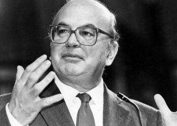 il 6 novembre 1985 Bettino Craxi affermò la legittimità della Resistenza armata palestinese