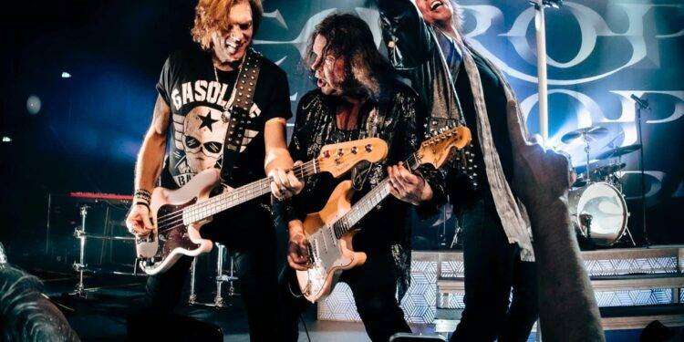 Europe, grande successo per il concerto a Milano col Time Capsule Tour