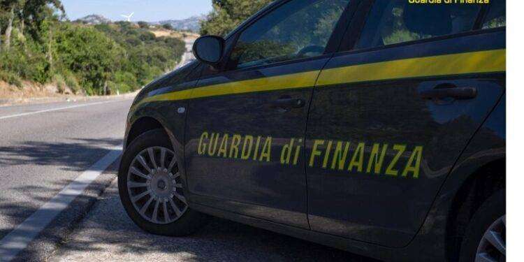 Usava parte di aiuti statali per spese personali, denunciata