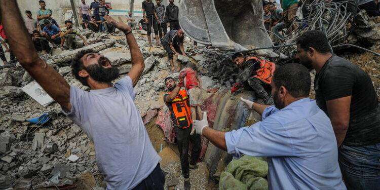 A Gaza è genocidio: 704 morti in 24 ore, il maggior numero dall’avvio della guerra