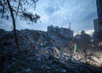 Il regime sionista d’Israele colpisce l’università a Gaza