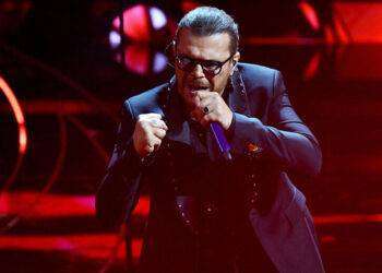 E’ morto il papà di Gianluca Grignani, gli dedicò brano all’ultimo Sanremo