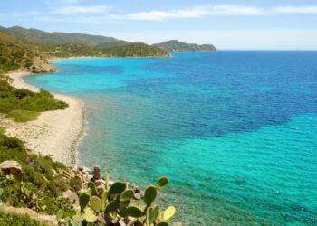 Quartu, approvato piano del litorale: a Is Canaleddus la spiaggia per i nudisti