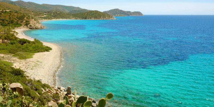 Quartu, approvato piano del litorale: a Is Canaleddus la spiaggia per i nudisti