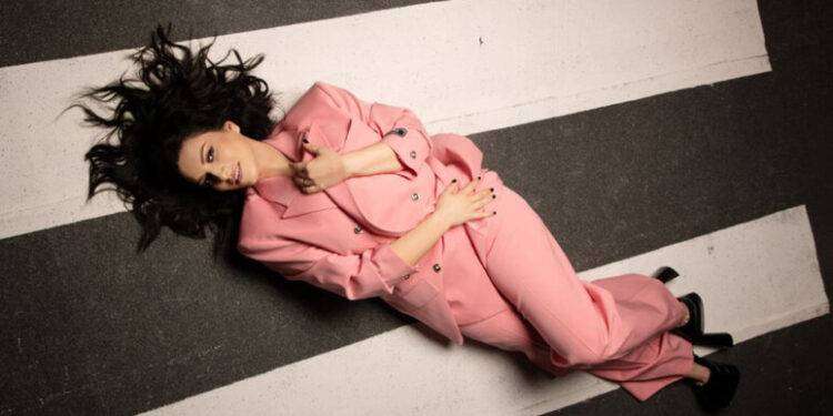 Laura Pausini, non mi sento all’altezza della mia carriera