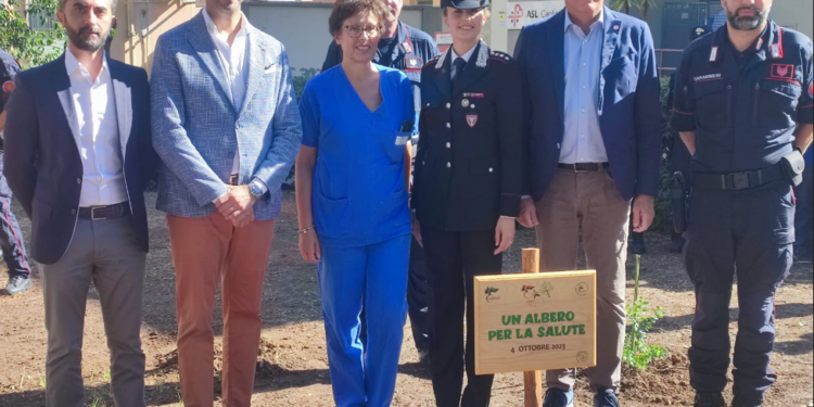 “Un albero per la salute”: cerimonia al SS. Trinità di Cagliari