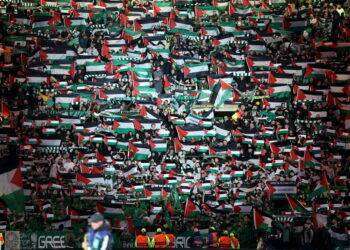Champions: Celtic Park, tante bandiere Palestina sugli spalti