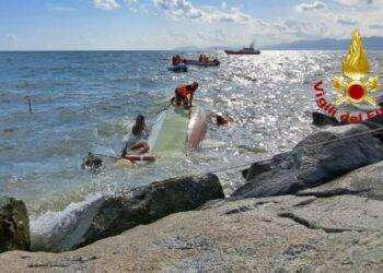 Barca a vela naufragata a Cagliari, trovato il proprietario