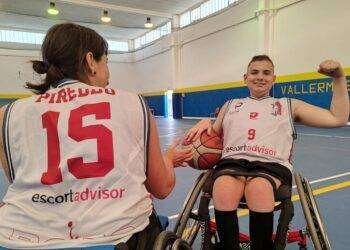 Sito di escort raccoglie fondi per società di basket disabili
