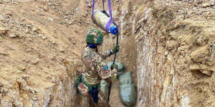 Fatta brillare la bomba trovata vicino assessorato a Cagliari