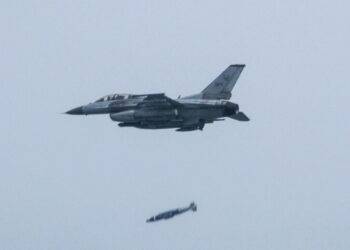 Mosca, intercettati due bombardieri Usa sul Baltico