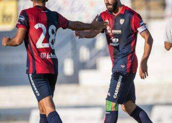 Calcio: il Cagliari vince 4-1 in amichevole a Carbonia