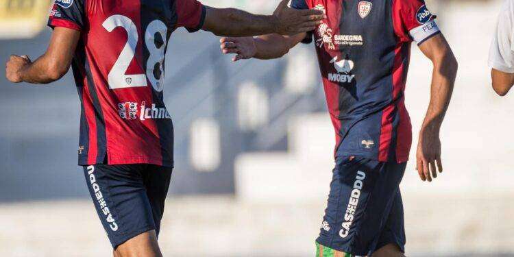 Calcio: il Cagliari vince 4-1 in amichevole a Carbonia