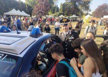 I carabinieri spiegano ai ragazzi come vincere le dipendenze