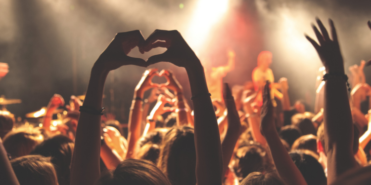 Stati Uniti: Live Nation lancia un programma per aiutare le band in tour