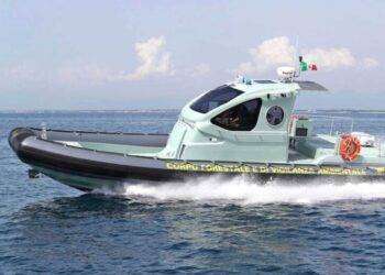 In barca violano area protetta Asinara, turisti multati