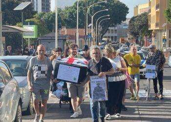 Fridays for future, a Cagliari corteo funebre per il clima