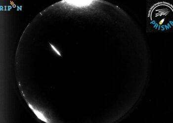 Un piccolo meteorite cade in Sardegna, ‘primo fireball insulare’