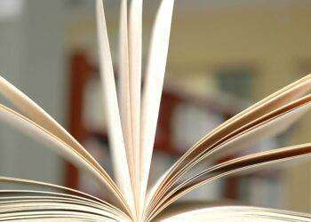 Istruzione: azioni di sostegno per il diritto allo studio. Assegnati contributi per le borse di studio e i buoni libri