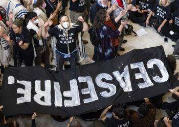 Usa, manifestazione ebraica pro-Gaza al Campidoglio: 500 arresti