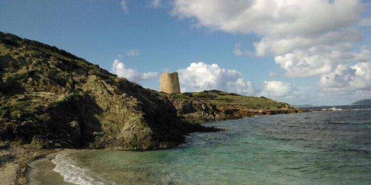 Ambientalisti, ‘Governo impugni legge sarda su hotel sul mare’