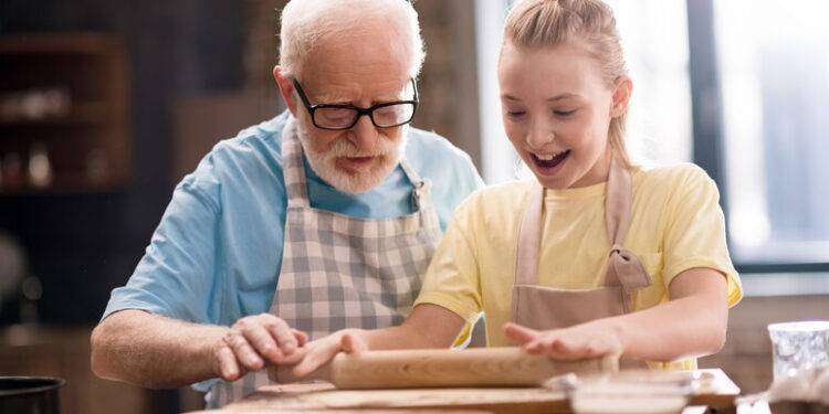 Nonni e nipoti, il legame è forte con ricordi e cibo