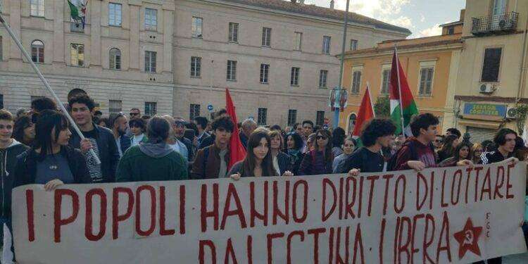 Palestina, in migliaia in corteo a Sassari