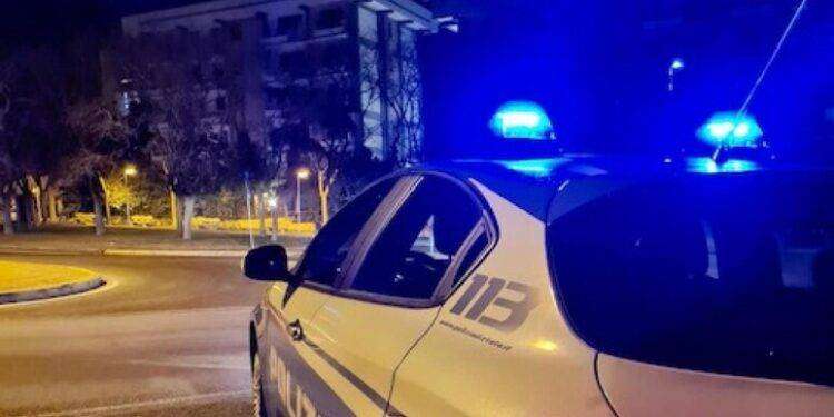 Rapinano un trans e un ambulante a Sassari, arrestati