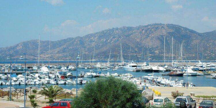 Lavori Pubblici, programmate nuove risorse per interventi ‘green’ su porti turistici ed edifici comunali