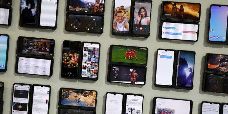 Mercato degli smartphone in discesa, altro tonfo dell’8%