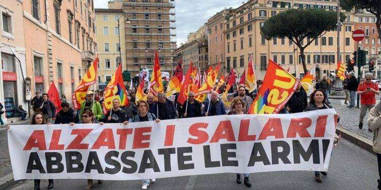 Una manovra di bilancio tra guerra e austerità